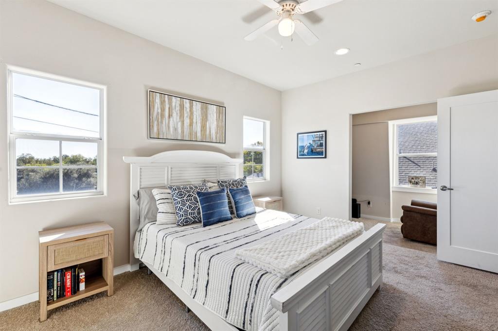 Bryan Pkwy Place Buliding A - Residential