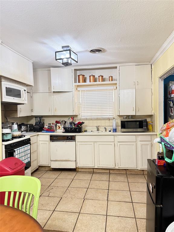 Hillcrest - Residential