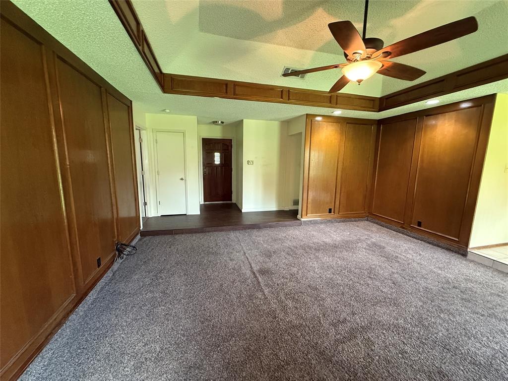 7612 Maplehill Road