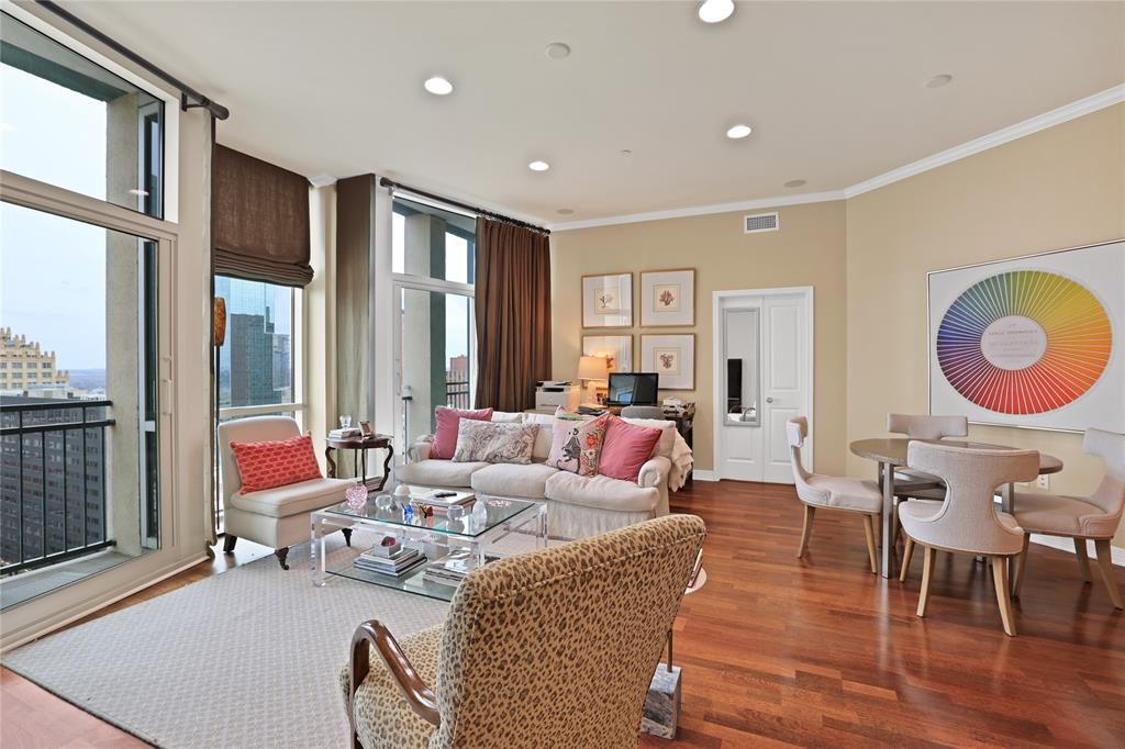 Tower Residential II Condo - Residential