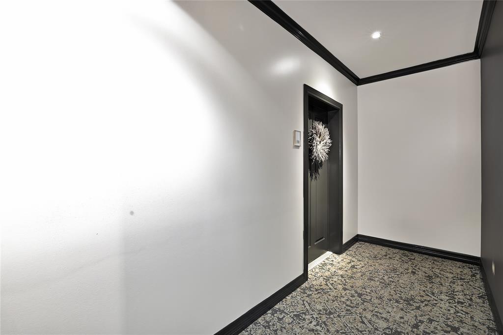 Tower Residential II Condo - Residential