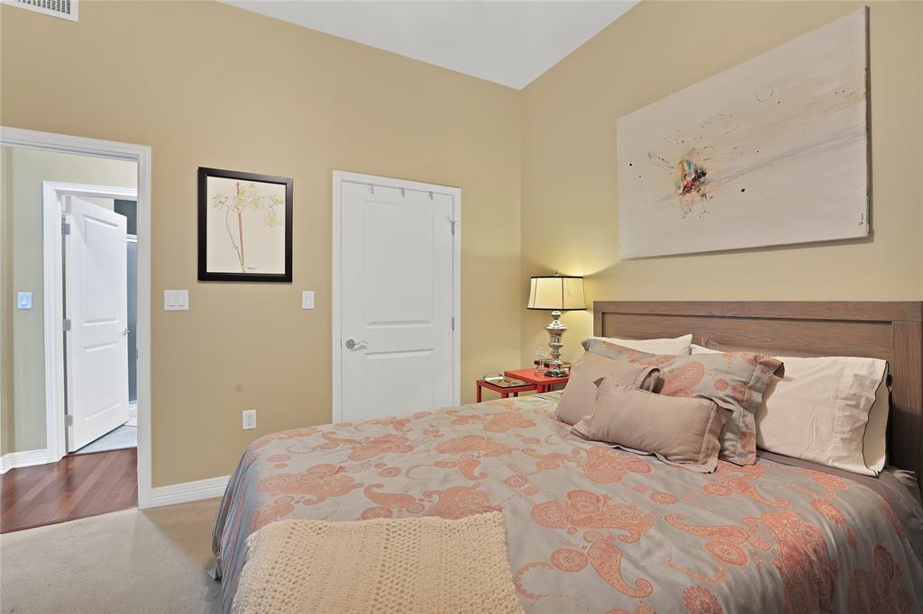 Tower Residential II Condo - Residential