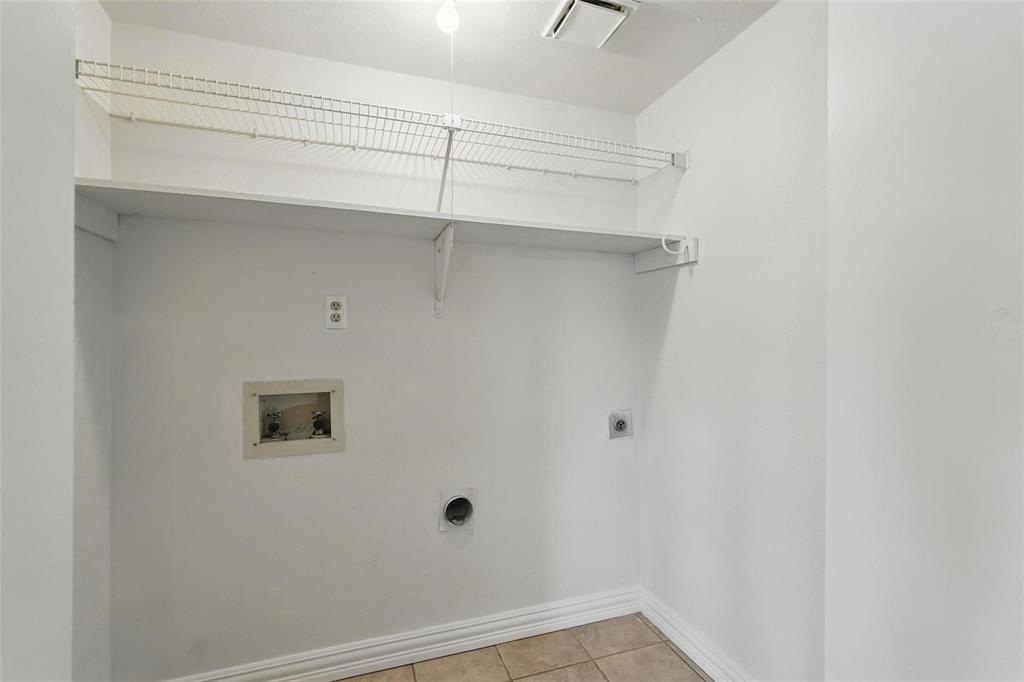 Meadowood 05 - Residential Lease