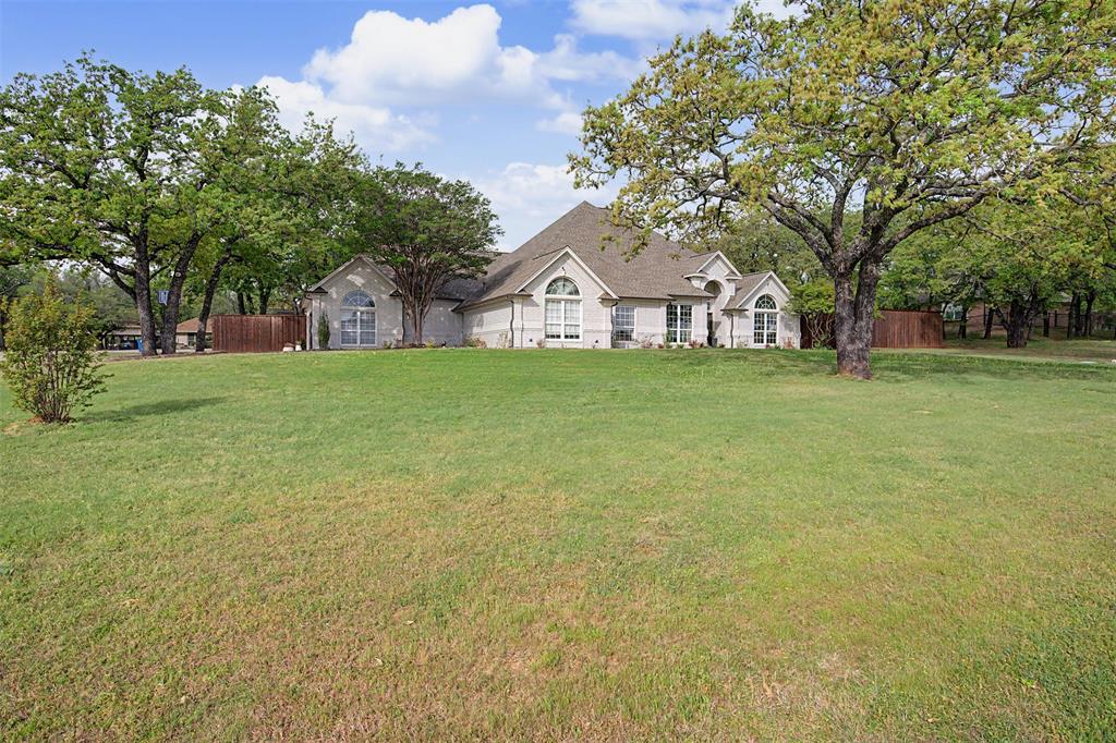 1029 Oakridge Court