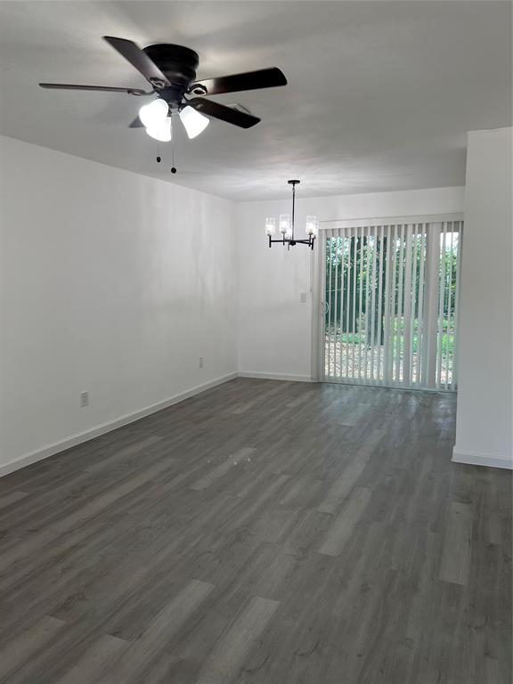 Freeway Forest 04 - Residential