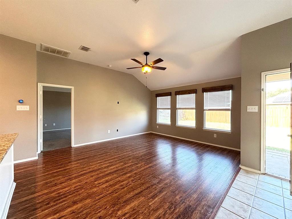 North Creek Ph I - Residential Lease