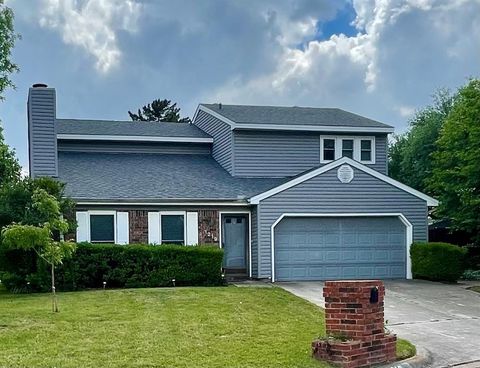 Photo of 1219 Brian Court, Grapevine, TX 76051 (MLS # 21236597)