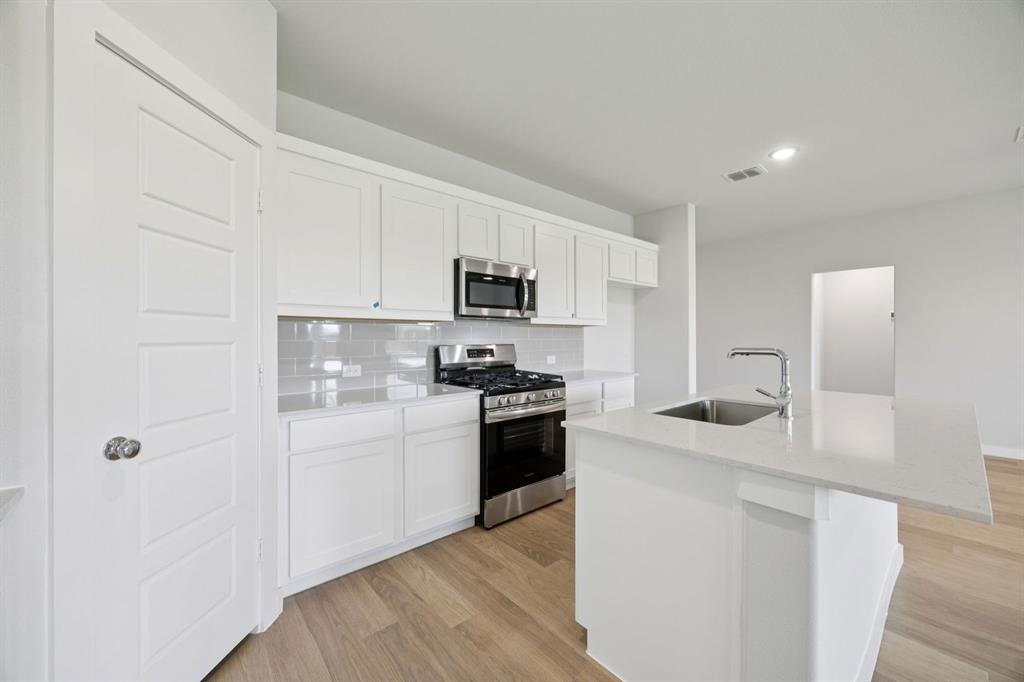 Lakehaven - Residential