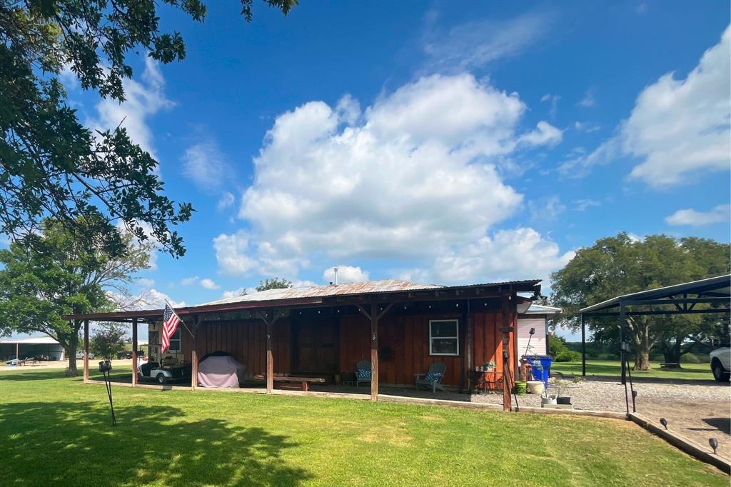 GAGE ADDN, LOT 1, ACRES 3.972 - Farm