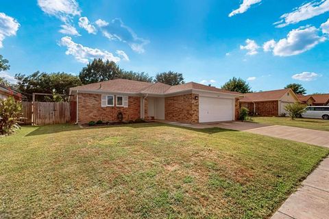 6617 Whitley Road Watauga TX 76148