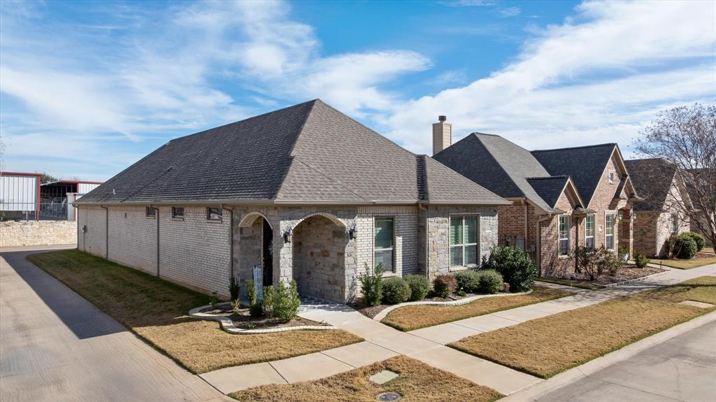 Fountain Village - Residential