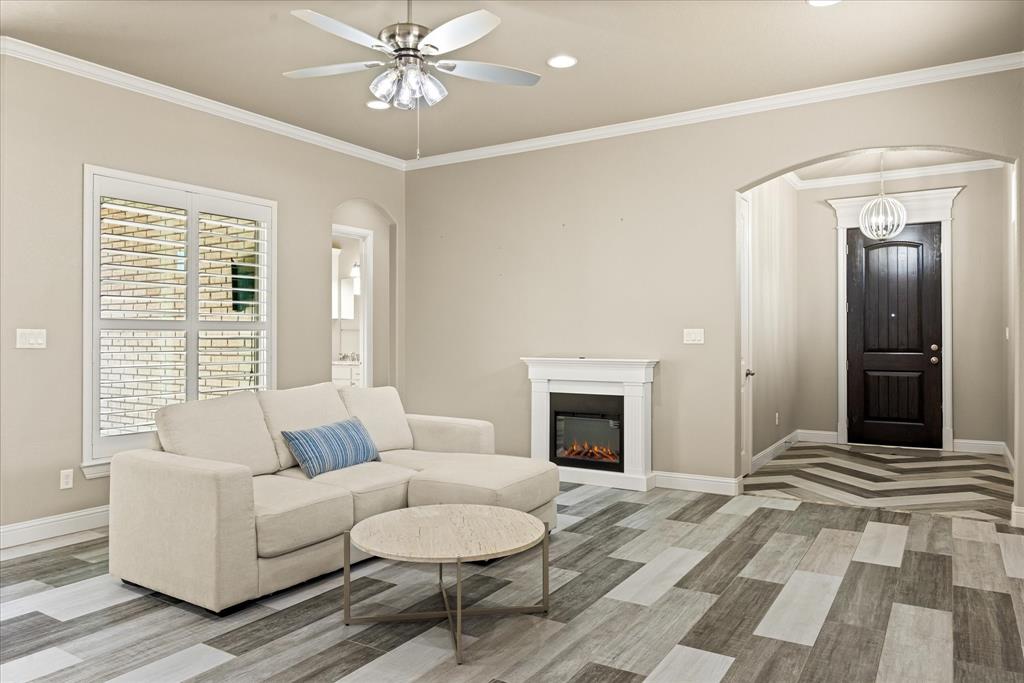 Fountain Village - Residential