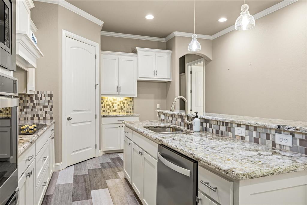 Fountain Village - Residential