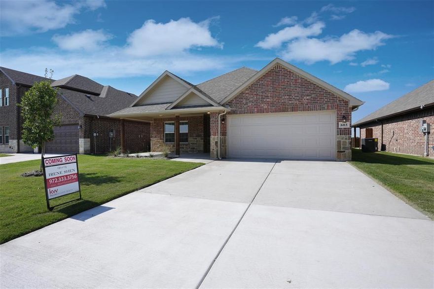 Absolutely gorgeous new build home by Scott Ellis Homes! Luxury wood vinyl flooring throughout the entire house, brand new 3 bedrooms, 2 full baths and 2 car garage house with 10 feet ceiling living space, granite countertop, large kitchen island, under cabinet lighting, white cabinets, separate shower and tub, dual sinks in master bedroom, ceiling fan in each room, crown molding, blinds, frameless shower, covered front & back patio, stained fence, sprinklers, landscaping, gutters and etc. Neighborhood is 5 minutes from L3-Harris, I-30, Local Restaurants and Shopping.