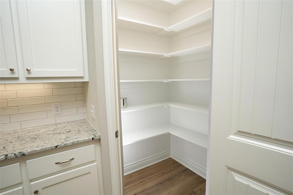 Stonewood Estate Phase 4 - Residential Lease