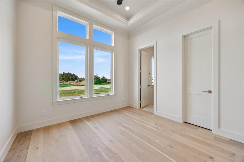 Whispering Winds - Residential