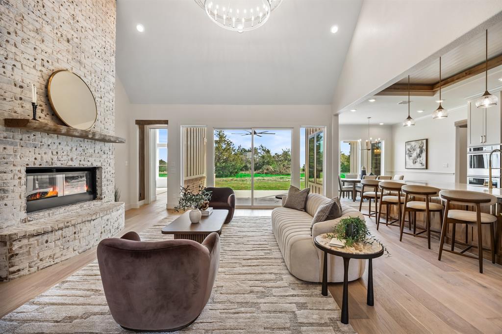 Whispering Winds - Residential