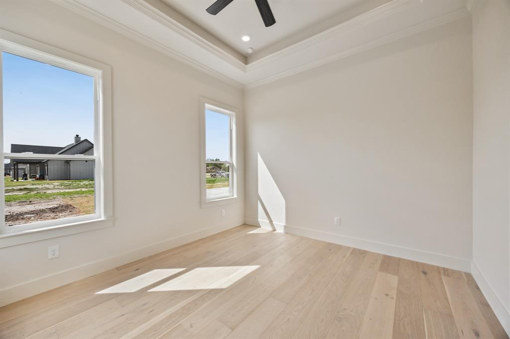 Whispering Winds - Residential