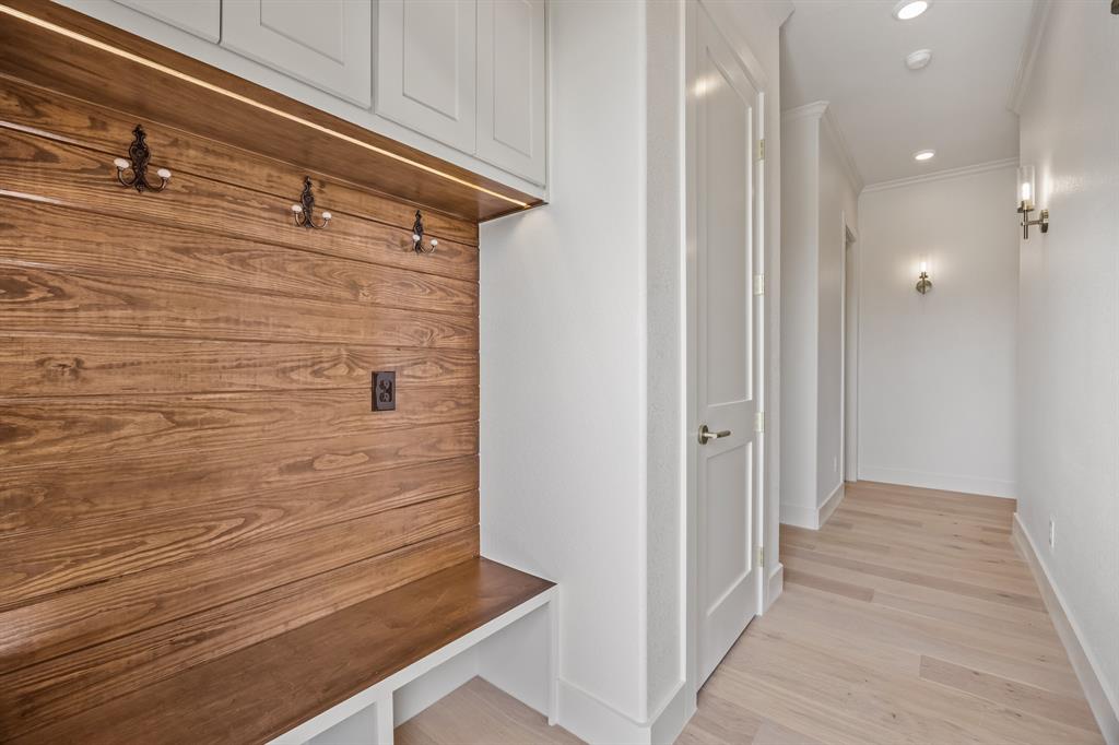 Whispering Winds - Residential