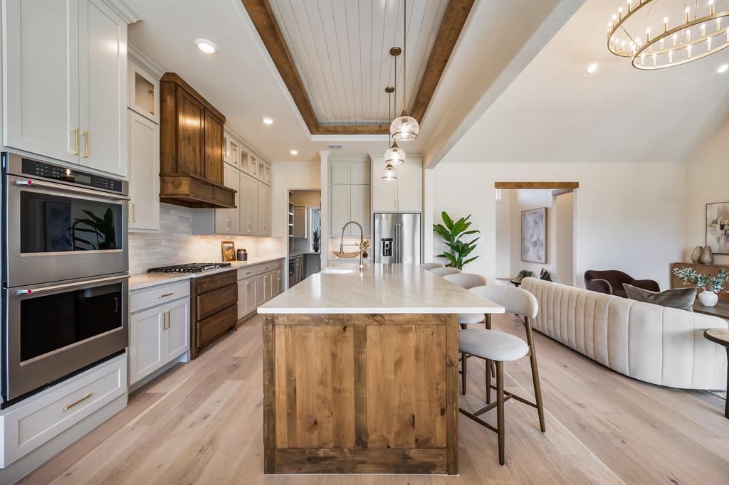 Whispering Winds - Residential