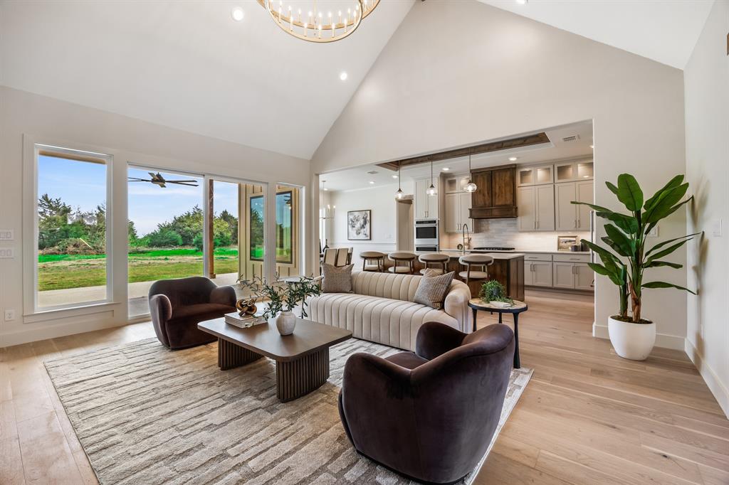 Whispering Winds - Residential