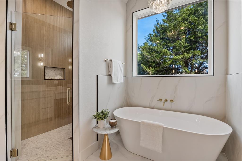 Whispering Winds - Residential