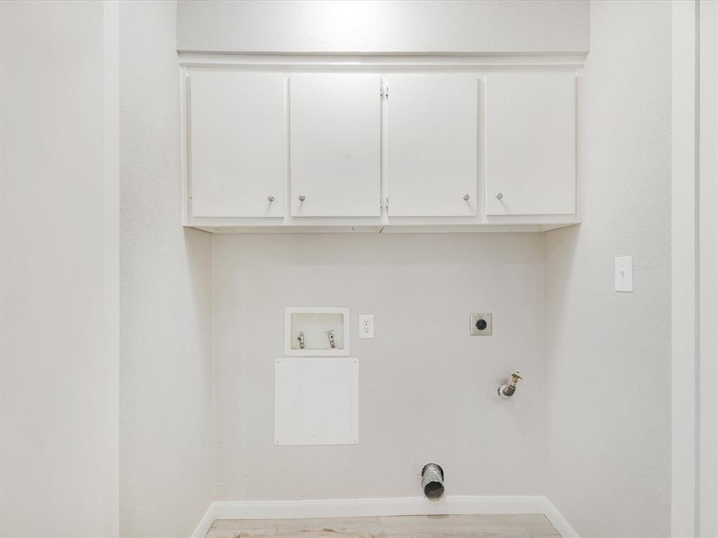 Ferris Creek Manor - Residential Lease