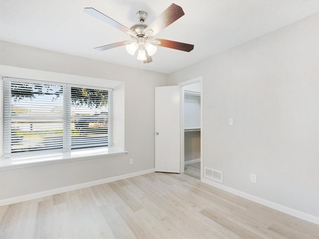 Ferris Creek Manor - Residential Lease