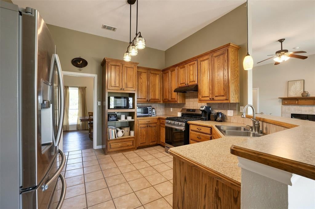 445 County Road 4444