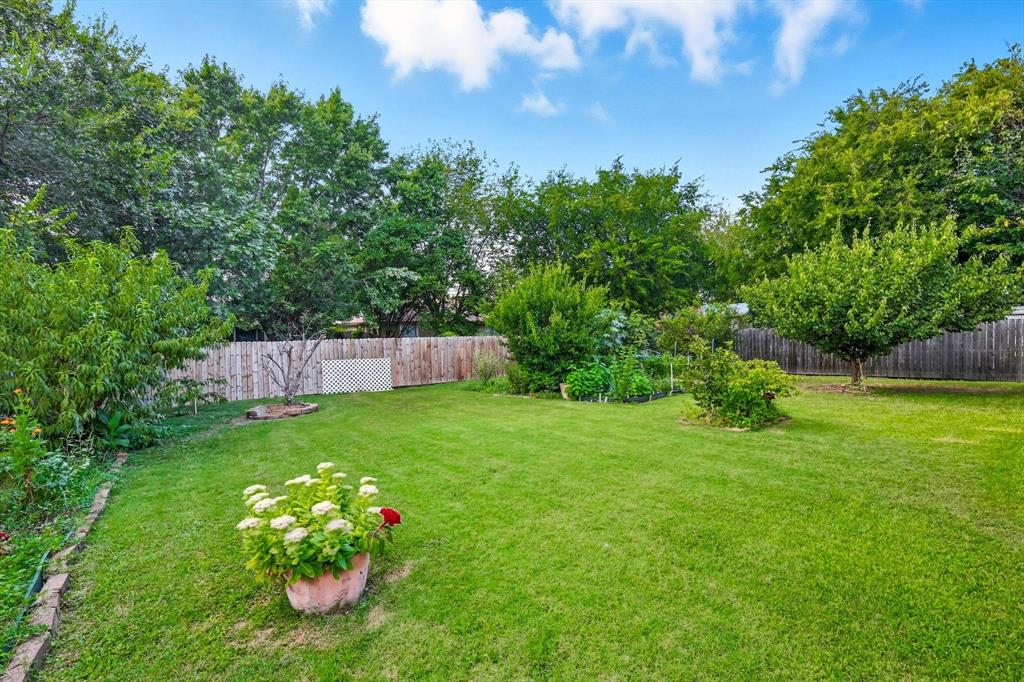 6917 Red Fox Trail