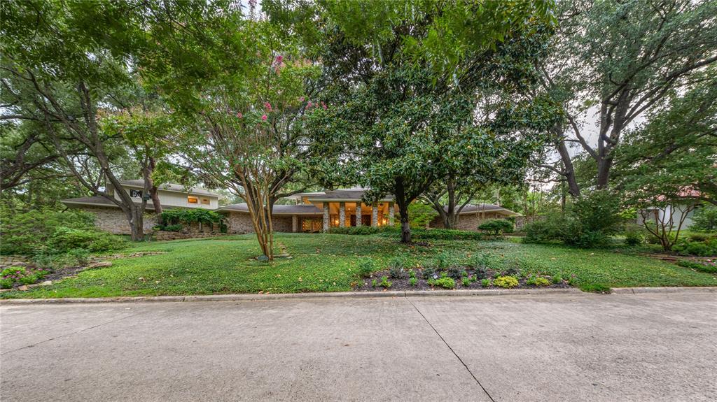 5045 Lakehill Court
