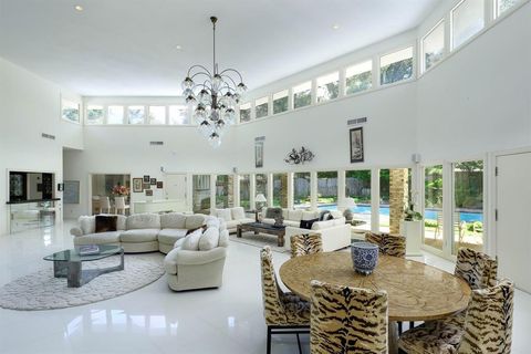 Tiny photo for 5045 Lakehill Court, Dallas, TX 75220 (MLS # 21005680)