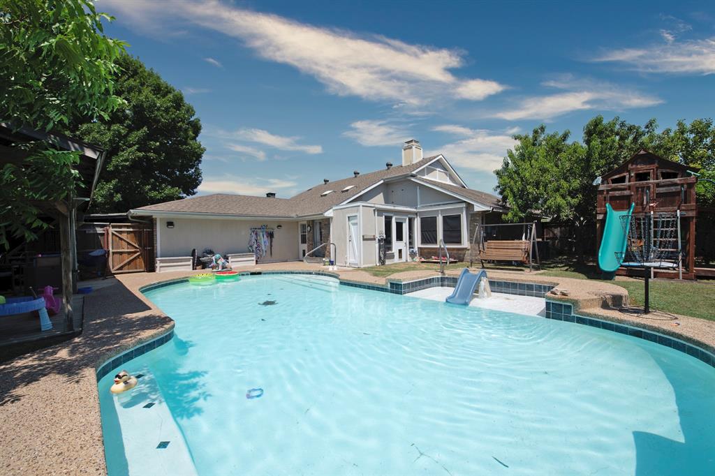 1214 Clearview Drive