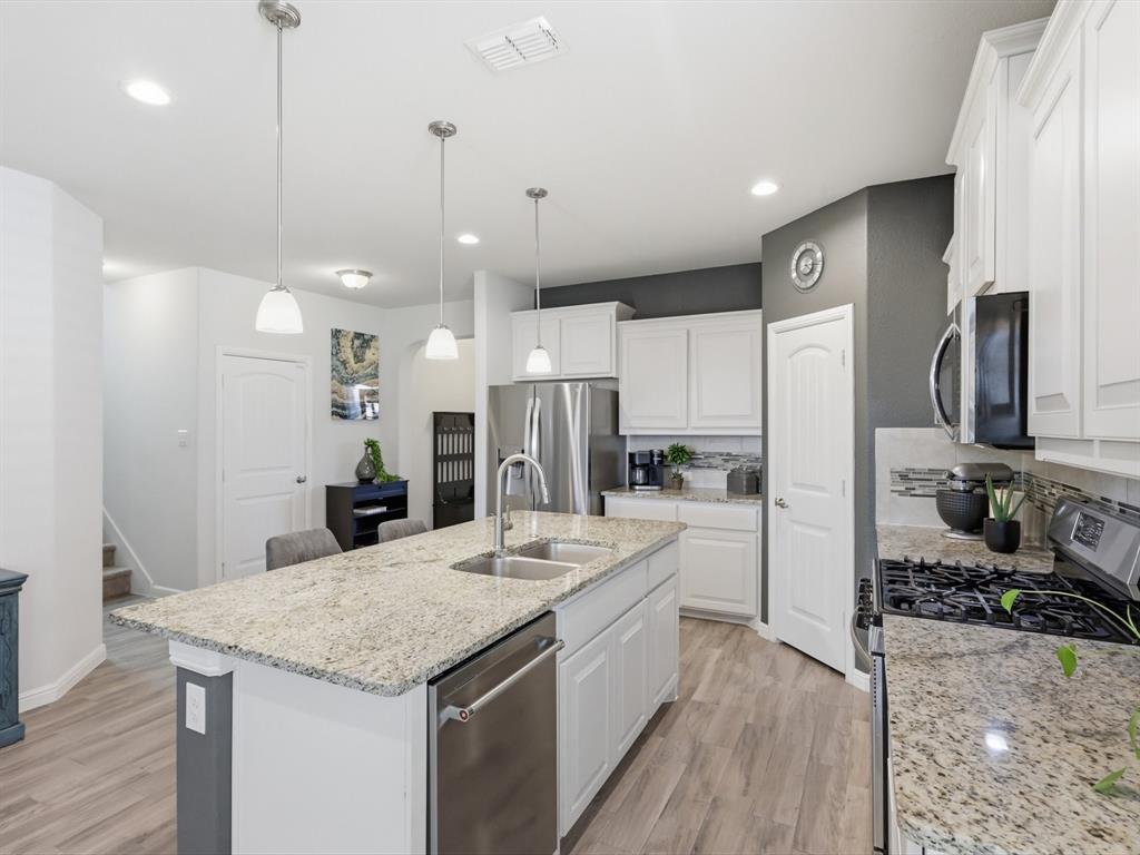Twin Mills Add - Residential