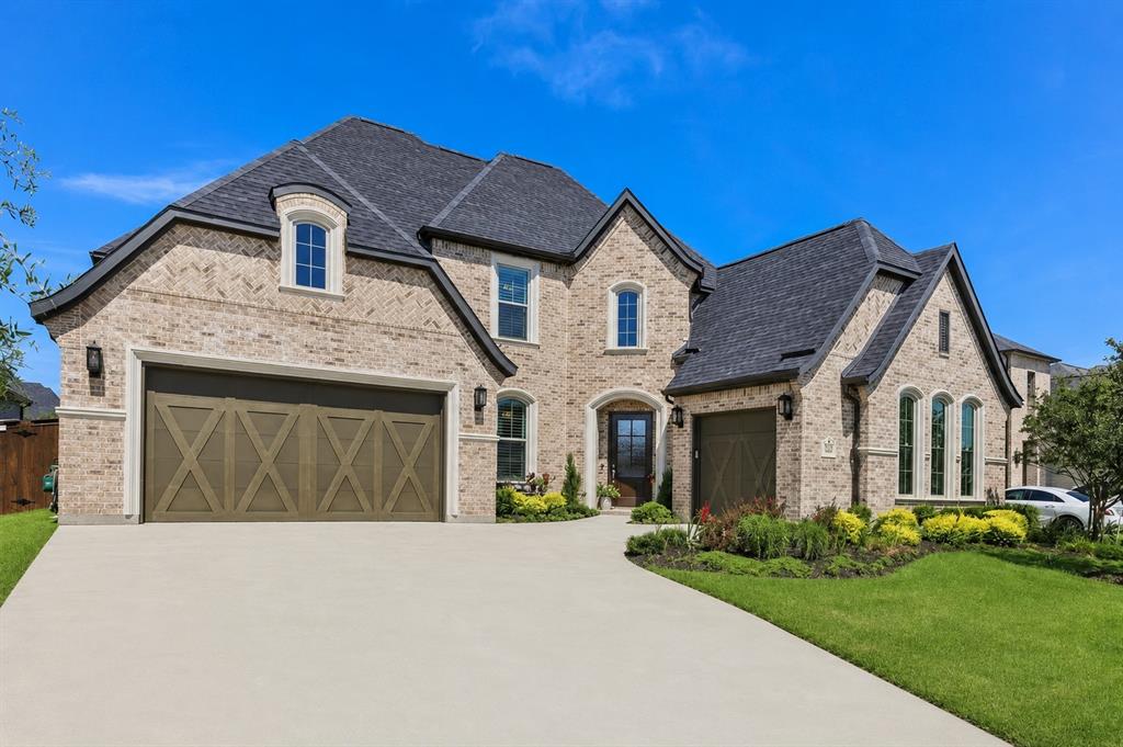 3395 Waverly Drive