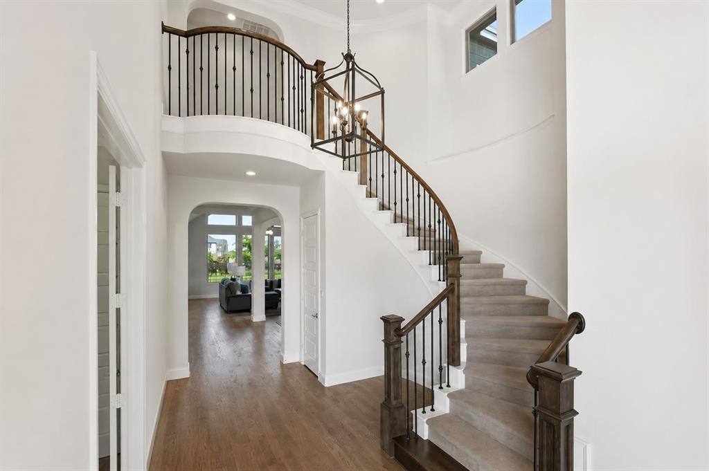 3395 Waverly Drive