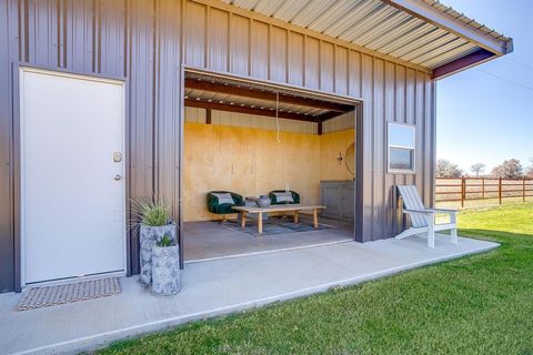 127 Captain Lane Weatherford TX 76087