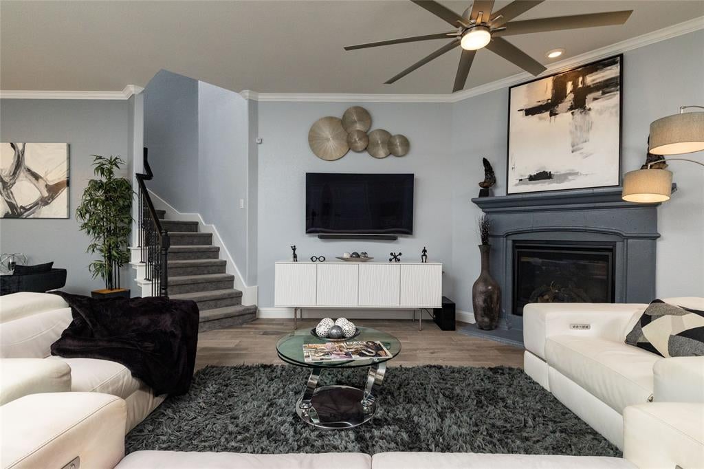 4008 Knollbrook Lane