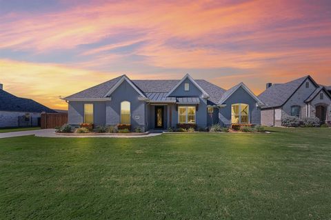 9105 Hidden Pond Street Justin TX 76247