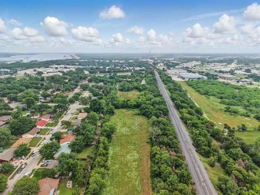 Waggoner - Commercial Sale