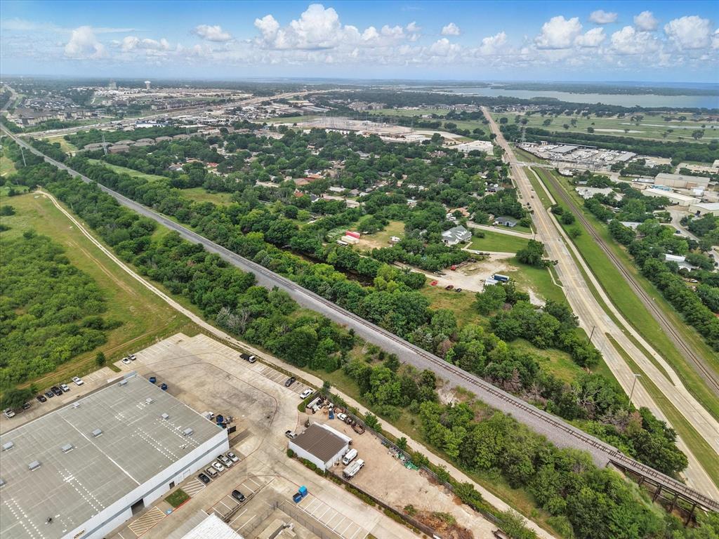 Waggoner - Commercial Sale