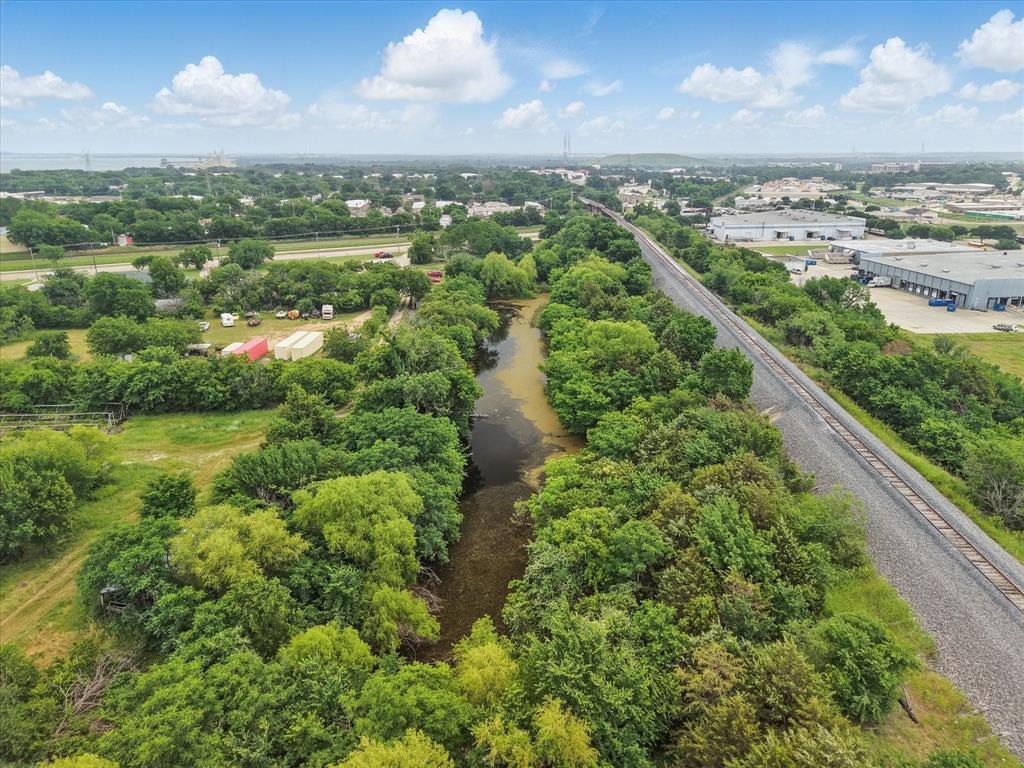 Waggoner - Commercial Sale