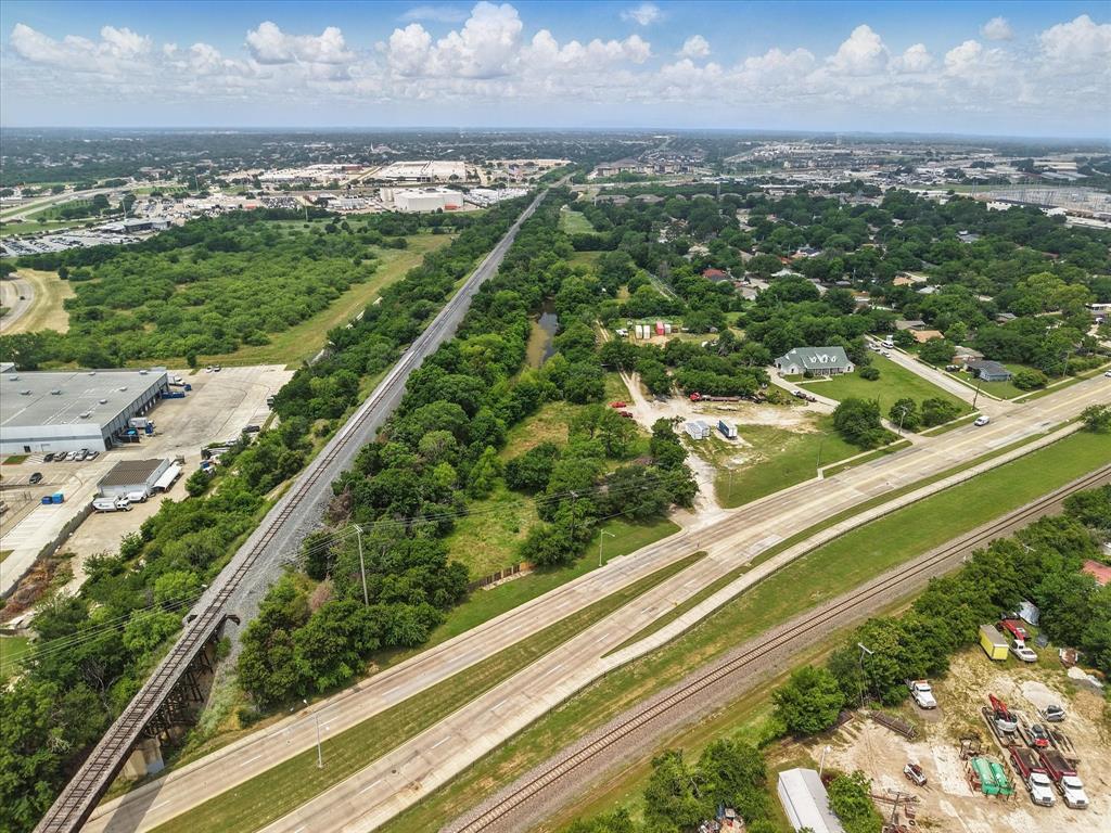 Waggoner - Commercial Sale