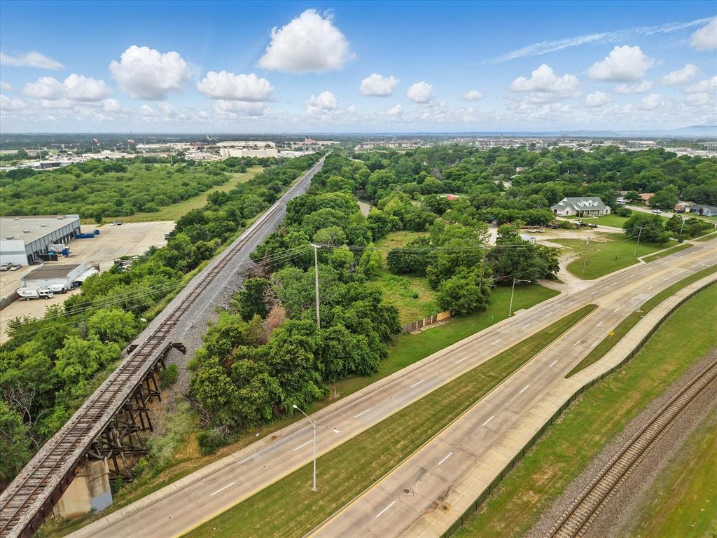 Waggoner - Commercial Sale