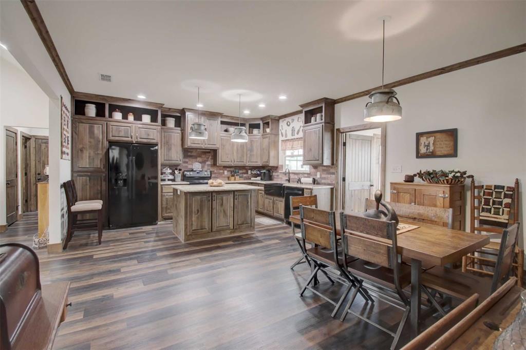 6031 County Road 401