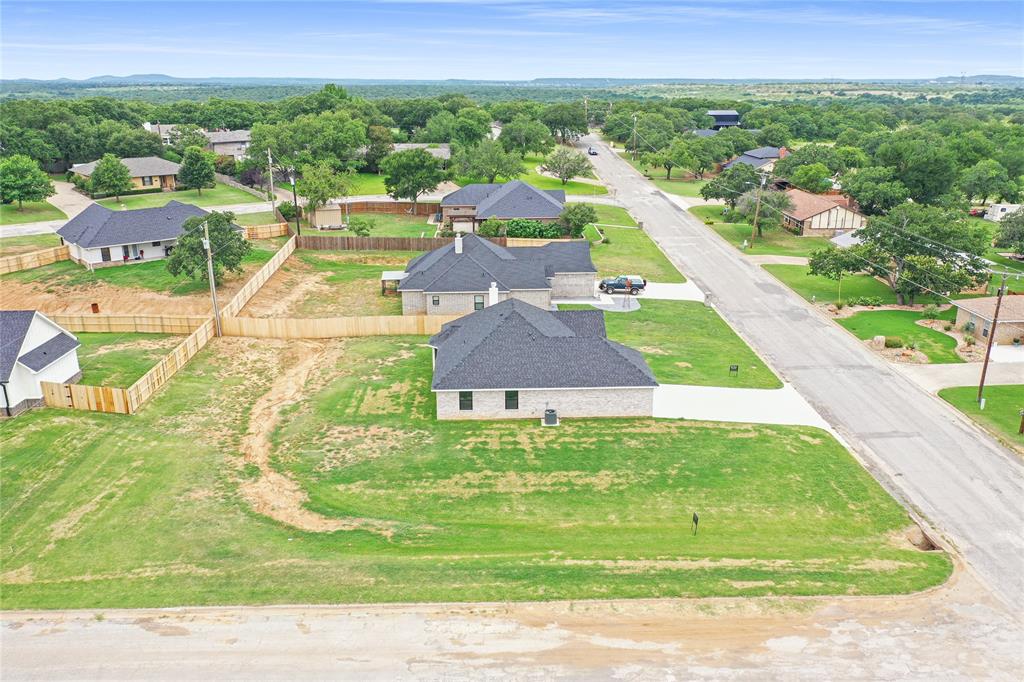 1607 W College
