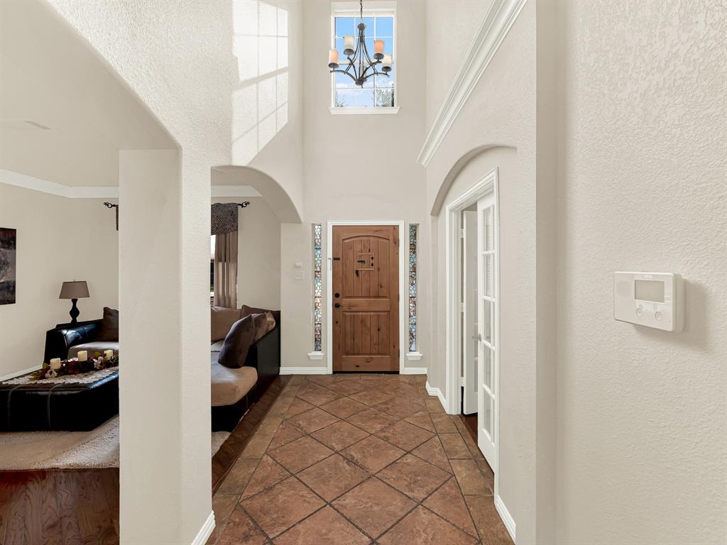 2328 Tawny Owl Road
