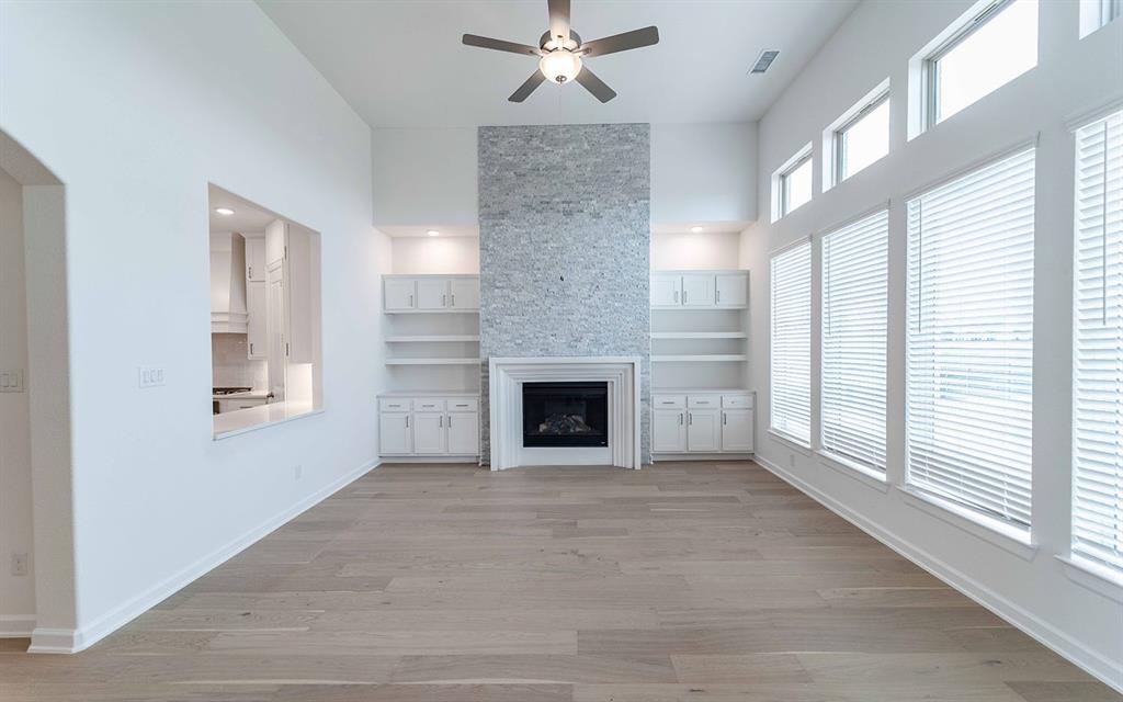 211 Condor Court