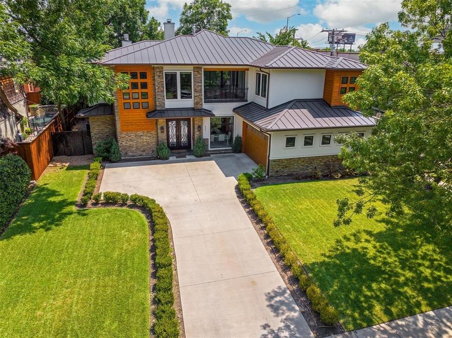 This oversized North-facing corner lot sits just steps from HP High, Hudson House, and all of the shops and restaurants on Lovers Lane. Custom Built in 2016 and boasting museum walls, designer fixtures, and elegant touches throughout, no details were overlooked on this University Park Gem. Chef’s Kitchen with beautiful cabinetry and oversized marble waterfall island overlooks the dining nook and great room, highlighted by the slate tile fireplace. Master Suite features sprawling windows overlooking the yard, double sided fireplace, marble tiled bathroom, and custom closets. 2nd floor game room landing area with balcony, 5 additional guest suites, private theatre, and office complete this contemporary masterpiece. Seller Financing available. 
  Enjoy !