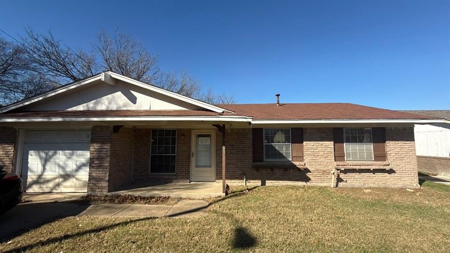 Don’t miss this excellent opportunity in Highland Hills! This 3-bedroom, 1.5-bath home offers approximately 1,100 square feet of living space and is ready for a new vision to restore it to its former charm. The open floor plan provides a flexible layout, complemented by a spacious backyard and a one-car attached garage. Ideal for investors or buyers looking to add value through updates. Schedule your showing today and explore the potential this property has to offer.